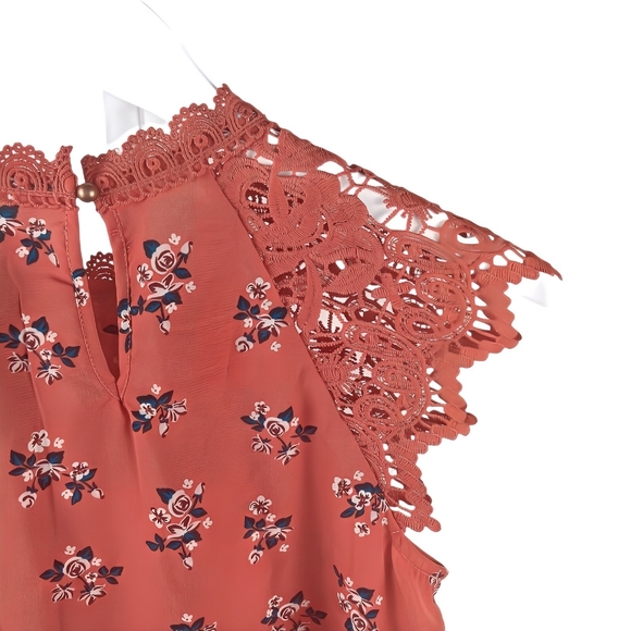 NWT Chance Or Fate Red Floral Lace Embroidered Blouse S Relaxed Fit Summer Top - Picture 4 of 6